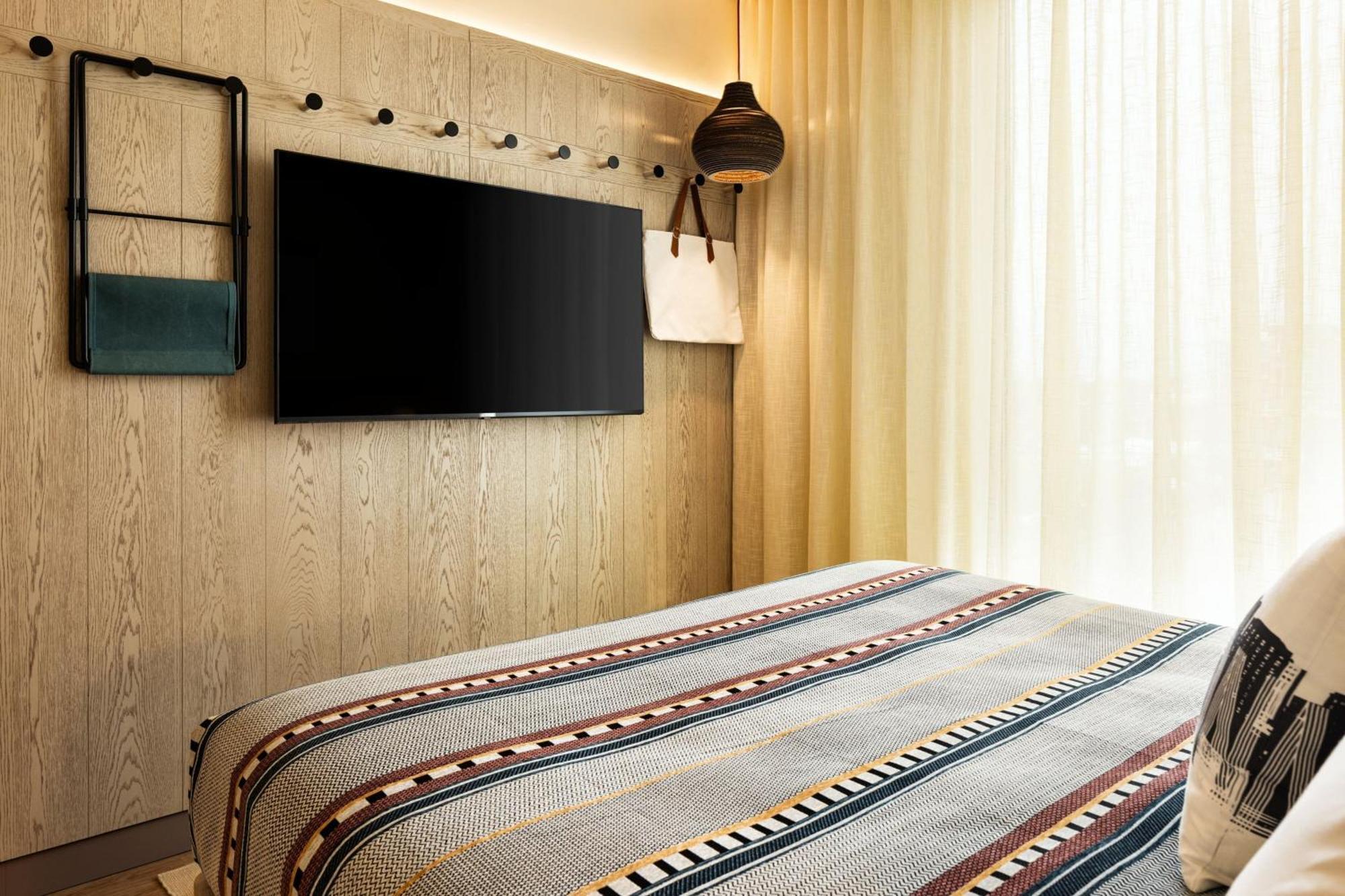 Готель Moxy Madison Downtown Екстер'єр фото