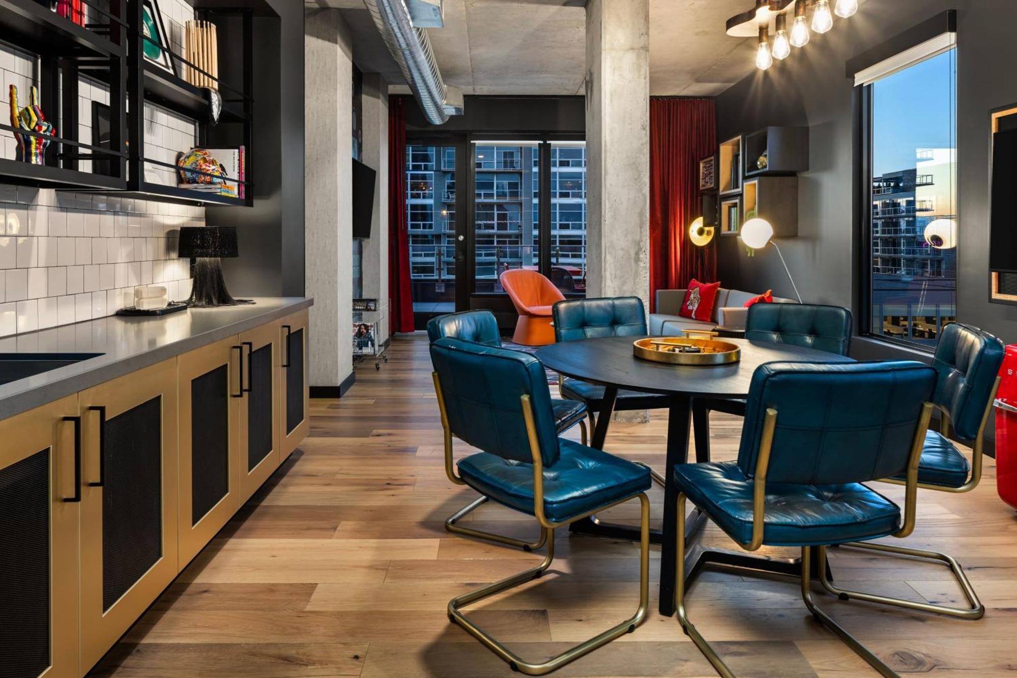Готель Moxy Madison Downtown Екстер'єр фото