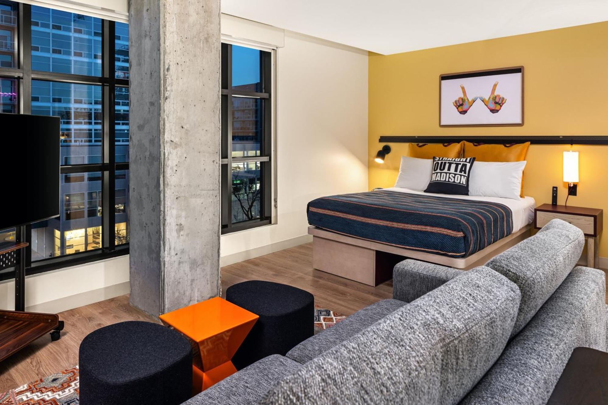 Готель Moxy Madison Downtown Екстер'єр фото