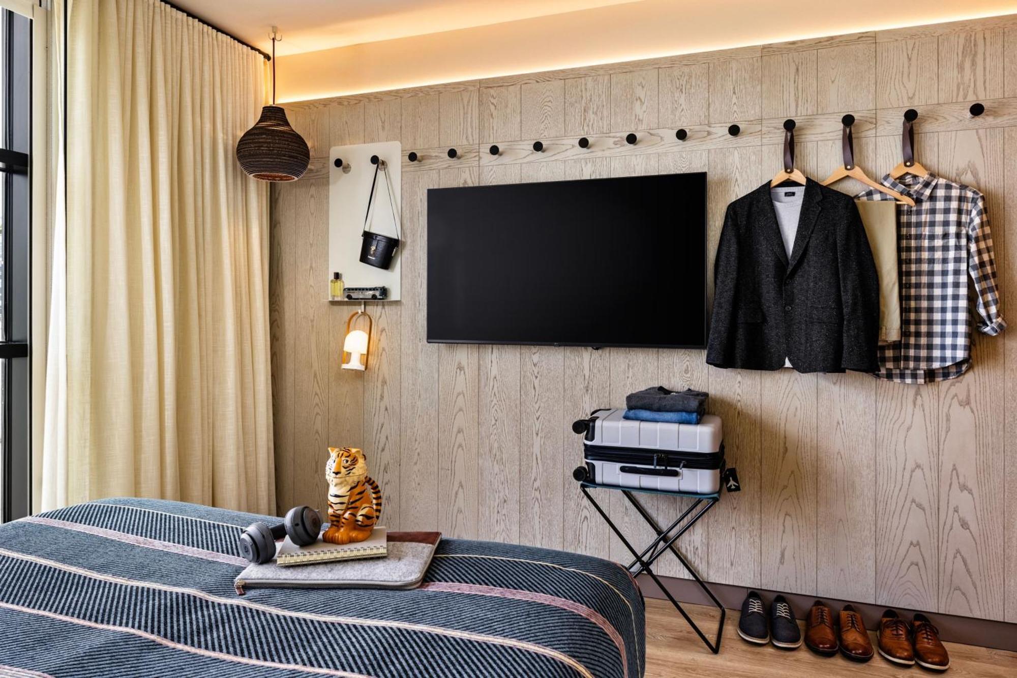 Готель Moxy Madison Downtown Екстер'єр фото