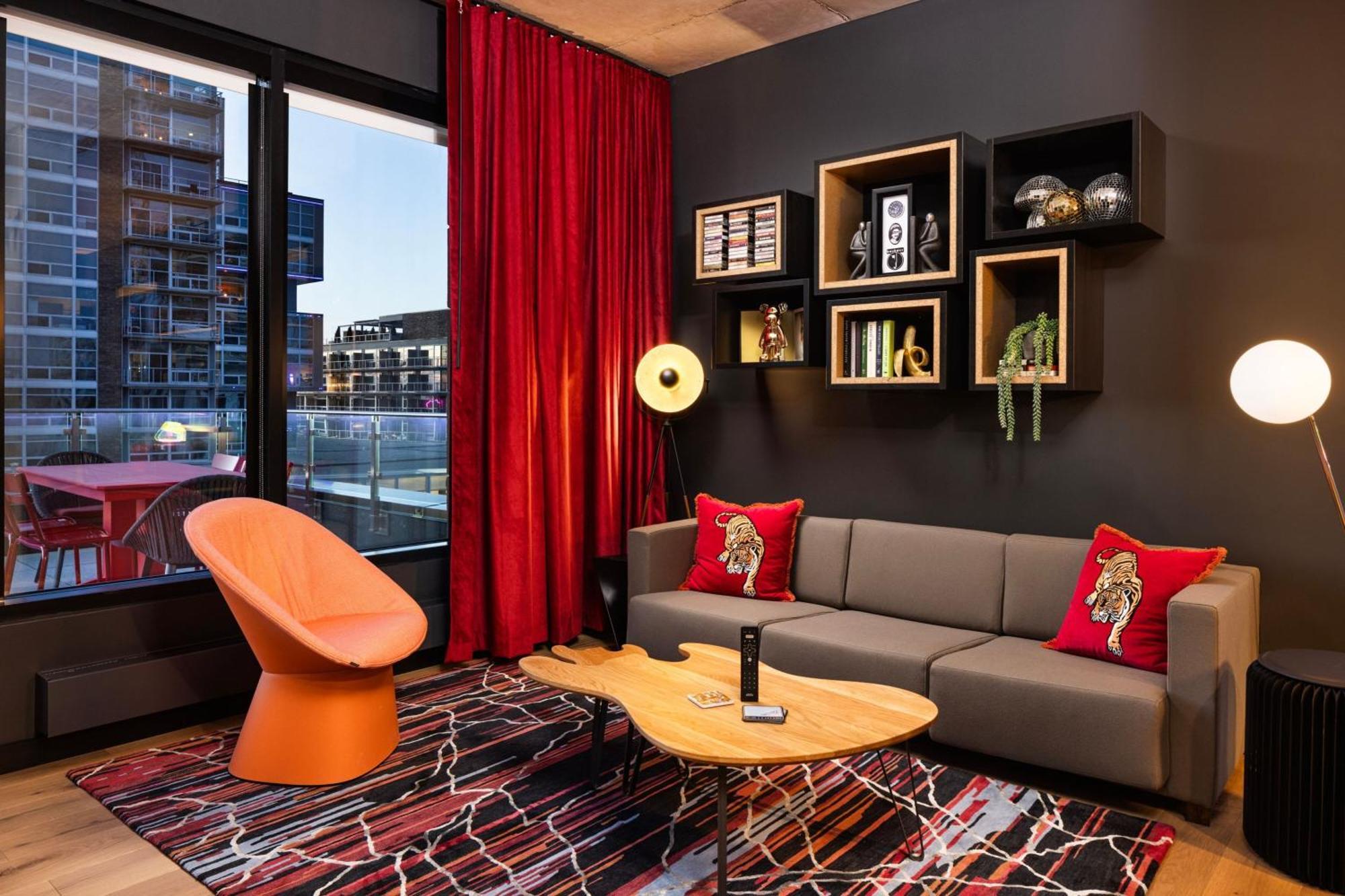 Готель Moxy Madison Downtown Екстер'єр фото