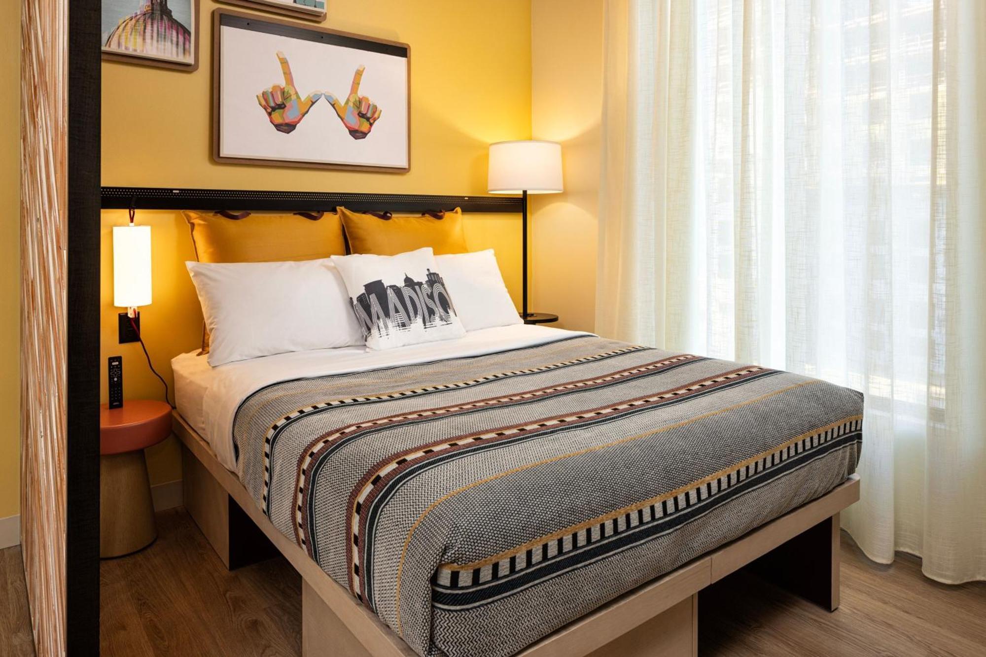 Готель Moxy Madison Downtown Екстер'єр фото